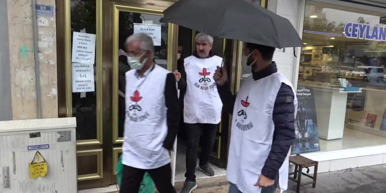 BATMAN'DA KAYIP YAKINLARININ AÇIK ALANDA EYLEM YAPMALARINA İZİN VERİLMEDİ