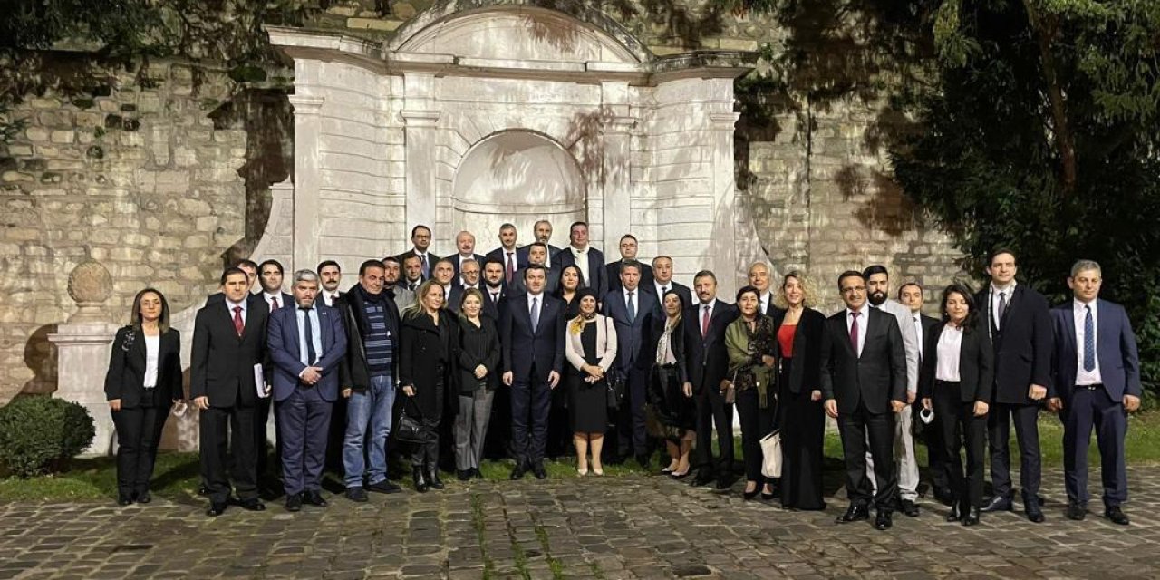 DIŞİŞLERİ BAKAN YARDIMCISI KIRAN’IN PARİS BULUŞMASINA ÇAĞRILMAYAN TÜRK STK'LARDAN TEPKİ: “BİZLERİ YOK SAYAN YETKİLİLERİMİZİ KINIYORUZ”