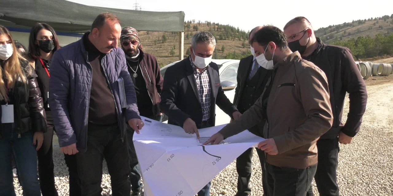 ANKARA BÜYÜKŞEHİR BELEDİYESİ SOKAK HAYVANLARI İÇİN YENİ BARINAK YAPIYOR