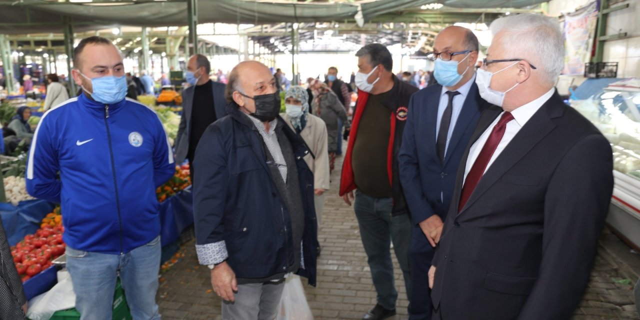 BURHANİYE BELEDİYE BAŞKANI DEVECİLER'DEN PAZAR ESNAFINA ZİYARET