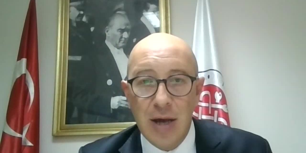 ANKARA DİŞHEKİMLERİ ODASI BAŞKANI ÖZSOY: BÜYÜKŞEHİRLERDE DİŞ HEKİMLERİNİ BÜYÜK BİR İŞSİZLİK BEKLİYOR