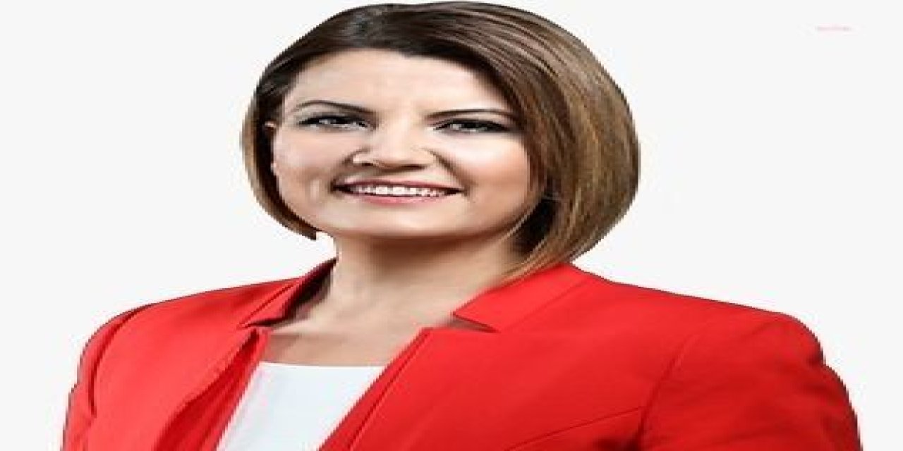 İZMİT BELEDİYE BAŞKANI HÜRRİYET: "TOPLUMUN AYDIN YÜZÜ ÖĞRETMENLERİMİZ GELECEĞİ ÖZENLE ŞEKİLLENDİRECEKTİR"