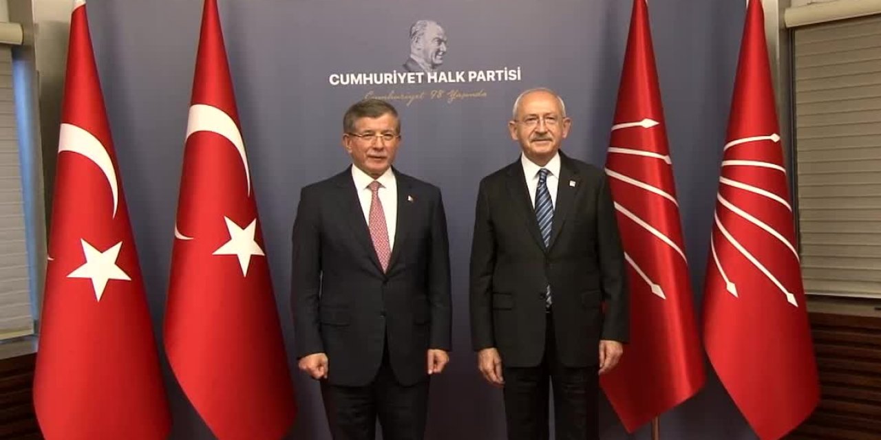 KILIÇDAROĞLU, DAVUTOĞLU'NU KABUL ETTİ