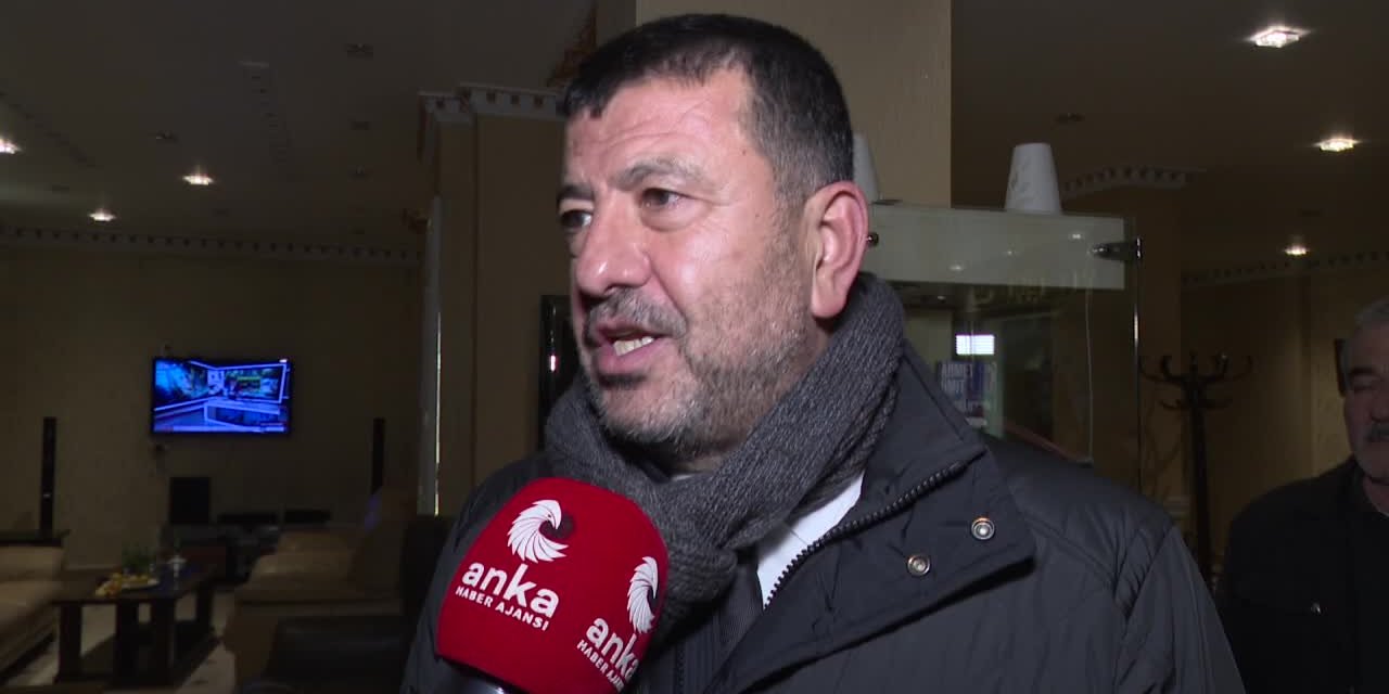 ASGARİ ÜCRETLİNİN DOLAR KAYBINI AÇIKLADI: "23 GÜNDE 945 LİRA KAYBETTİ, HALEN MİLLETİ SEVİYORLARSA SEÇİM LAZIM"