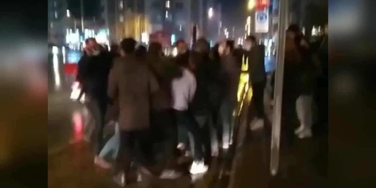 ESKİŞEHİR'DE DOLAR PROTESTOSUNA 8 GÖZALTI