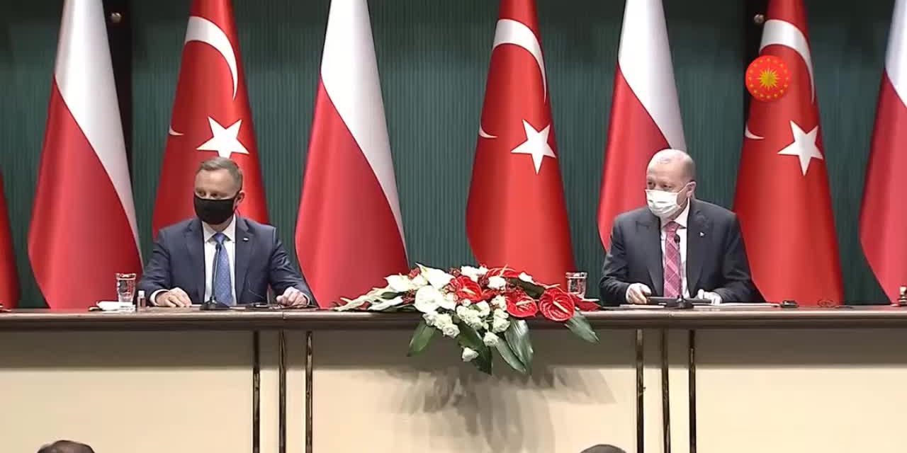 İLK KEZ NATO ÜLKESİYLE İHA ANLAŞMASI İMZALANDI