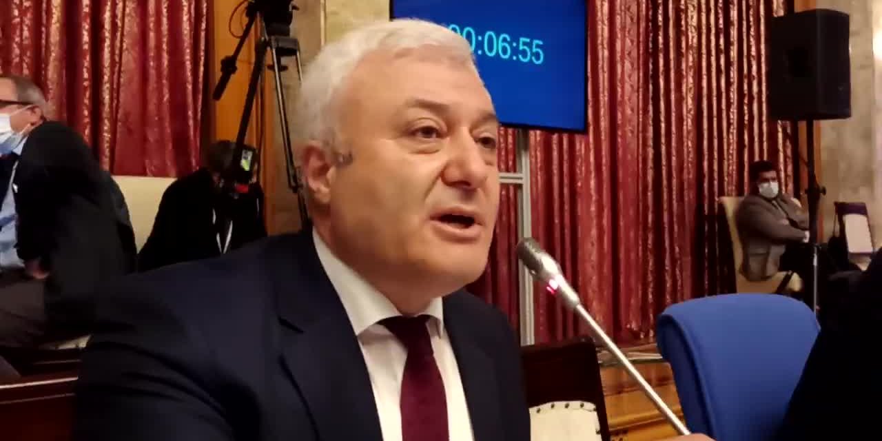 TUNCAY ÖZKAN'DAN ADALET BAKANI GÜL'E: “ADALETSİZLİK YÜREK YAKAN BİR YANGINDIR, BU YANGINI YA SÖNDÜRÜRSÜNÜZ YA DA O ATEŞTE SİZ DE YANACAKSINIZ”