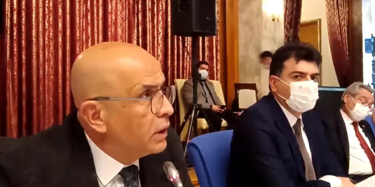 ENİS BERBEROĞLU: “MAHKUMLAR ÜÇ ÖĞÜNÜ 11,5 LİRA DEVLETİN SAĞLADIĞI İAŞE BEDELİ İLE YİYORLAR”