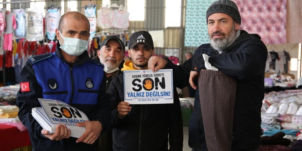 ODUNPAZARI BELEDİYESİ 'KADINA ŞİDDETE DUR' ETKİNLİĞİ DÜZENLEDİ