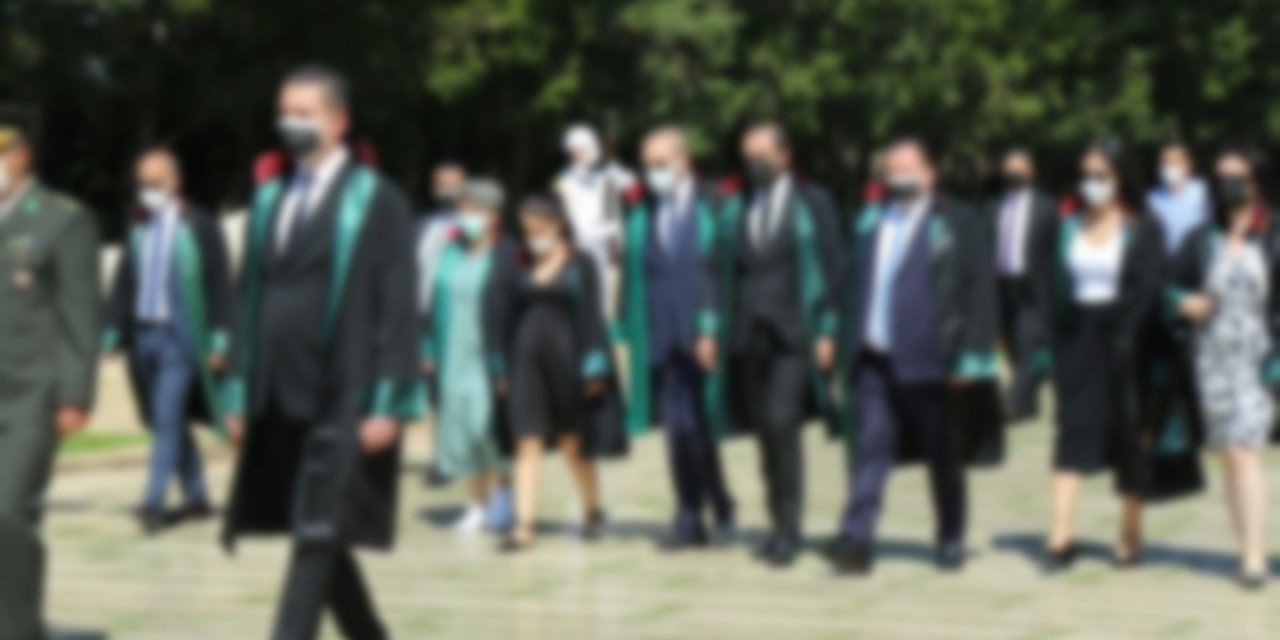 ADALET BAKANLIĞI, AVUKATLARIN 2022 CMK TARİFESİNİ BELİRLEDİ: SORUŞTURMA AŞAMASINDA 649 TL, YARGITAY DURUŞMASINDA 2248 TL ÖDENECEK
