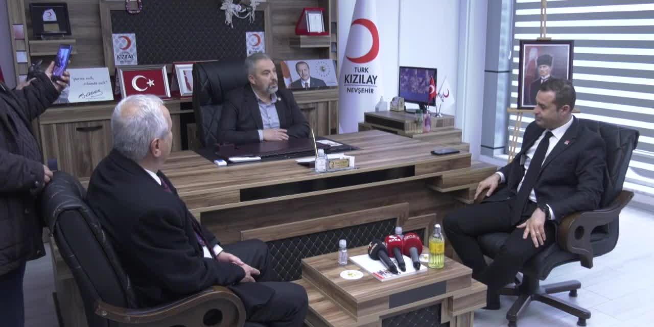 NEVŞEHİR MUHTARLAR DERNEĞİ BAŞKANI: "YEĞENİM DÜKKANININ CAMINA 'BUGÜN PAHALI GÖREBİLİRSİN AMA İLERİYE GÖRE FİYATIMIZ DÜŞÜK' YAZMIŞ"