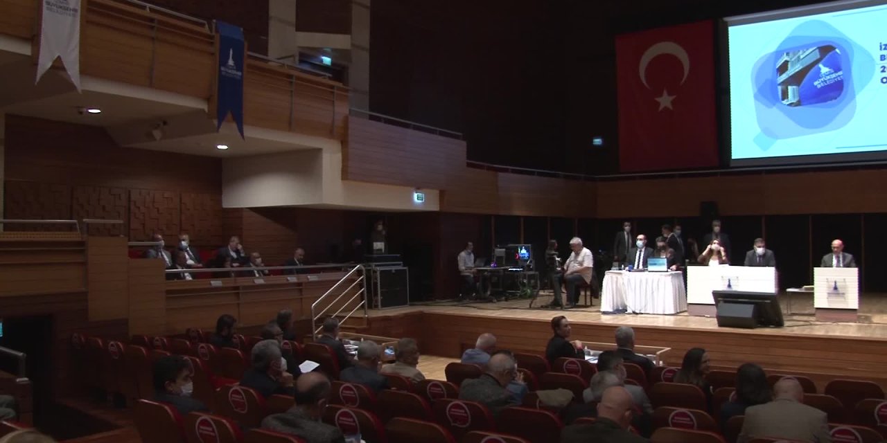 SOYER: "İZMİR 40 VERGİ VERİYOR, 1 YATIRIM ALIYOR"