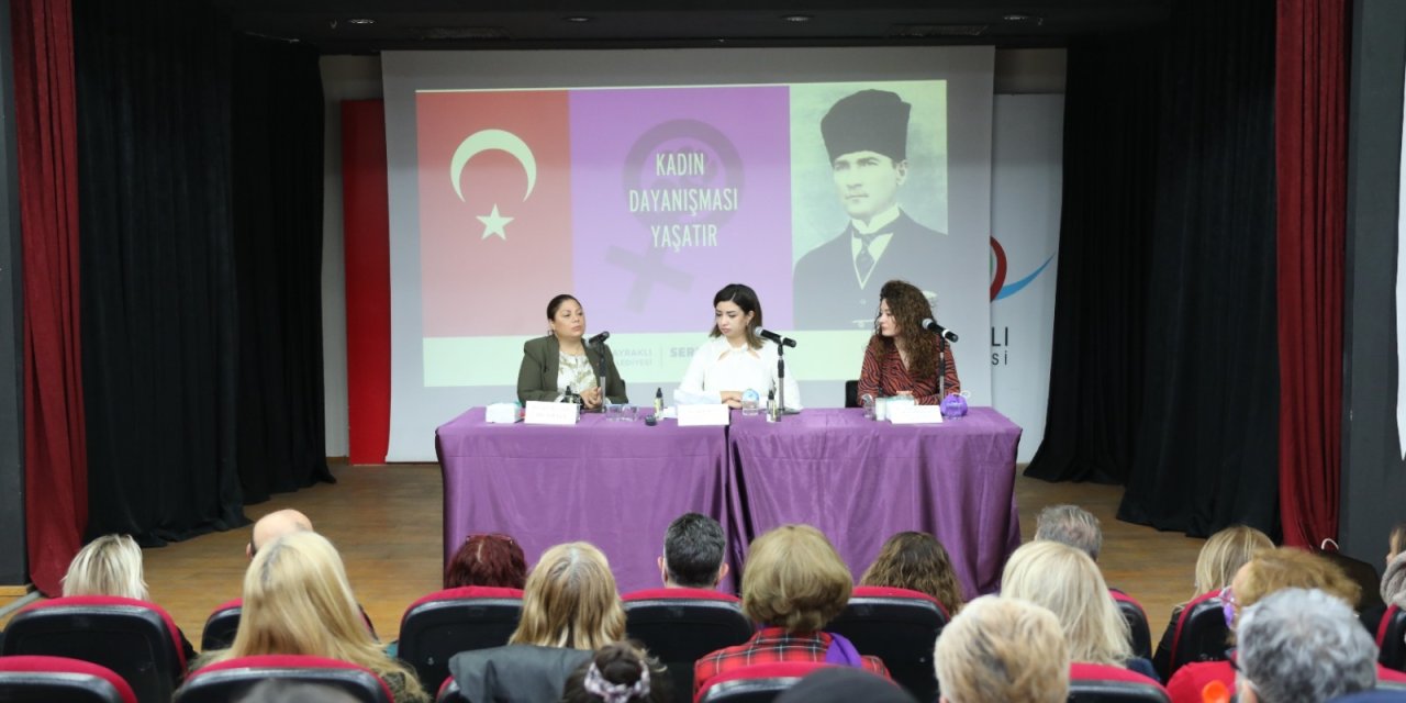 BAYRAKLI’DA “KADIN DAYANIŞMASI YAŞATIR" PANELİ