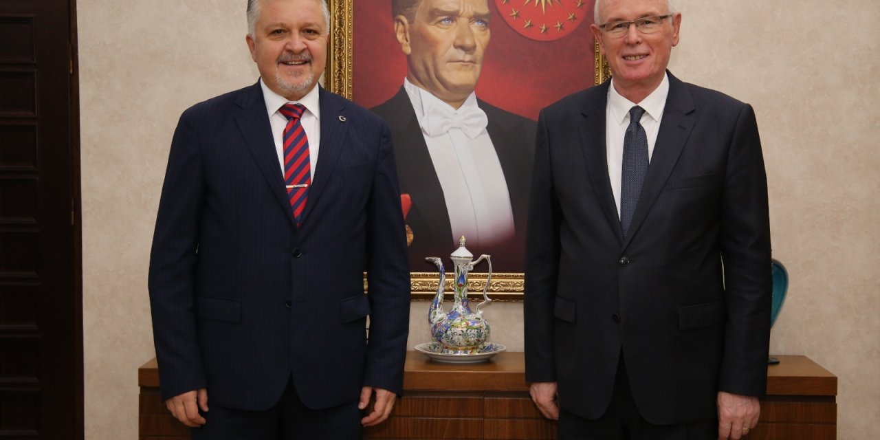 LÜLEBURGAZ BELEDİYE BAŞKANI GERENLİ'DEN ODUNPAZARI'NA ZİYARET