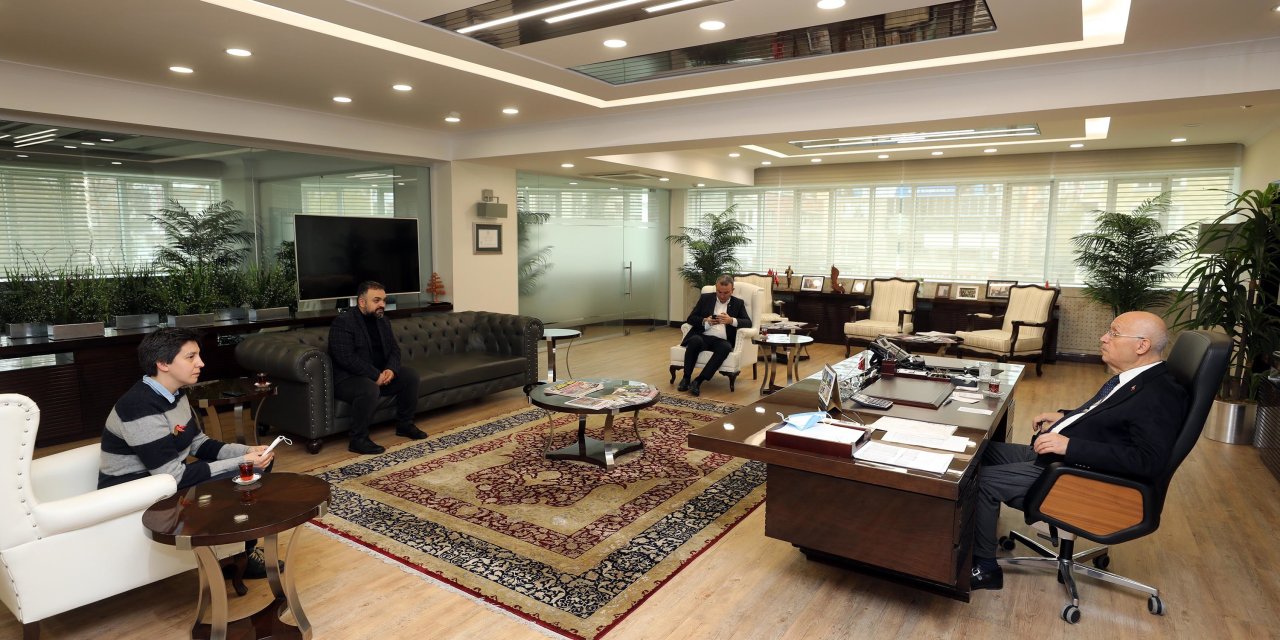 AVRUPA ŞAMPİYONU'NDAN YENİMAHALLE BELEDİYE BAŞKANI YAŞAR'A ZİYARET