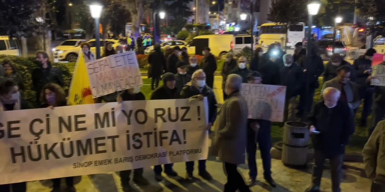 SİNOP'TA 'ZAM' PROTESTOSU