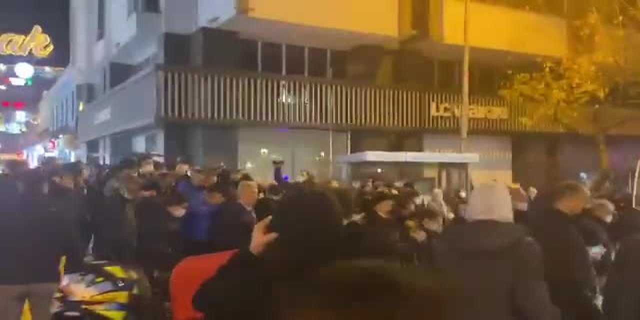 TRABZON’DA ZAMLAR PROTESTO EDİLDİ: “BİZİM EKMEK ARASI SOĞAN YİYİP SUSMAYA NİYETİMİZ YOK. BU DÜZEN BÖYLE GİTMEZ”