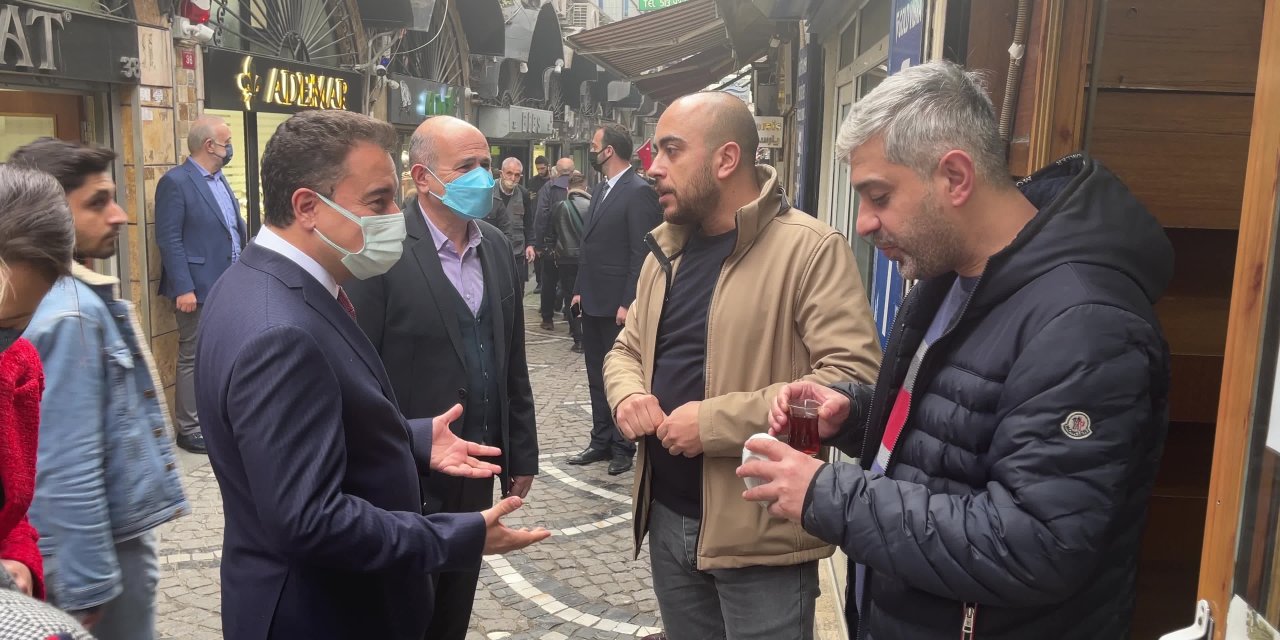 TAHTAKALE ESNAFI: ERKEN SEÇİM İSTİYORUZ