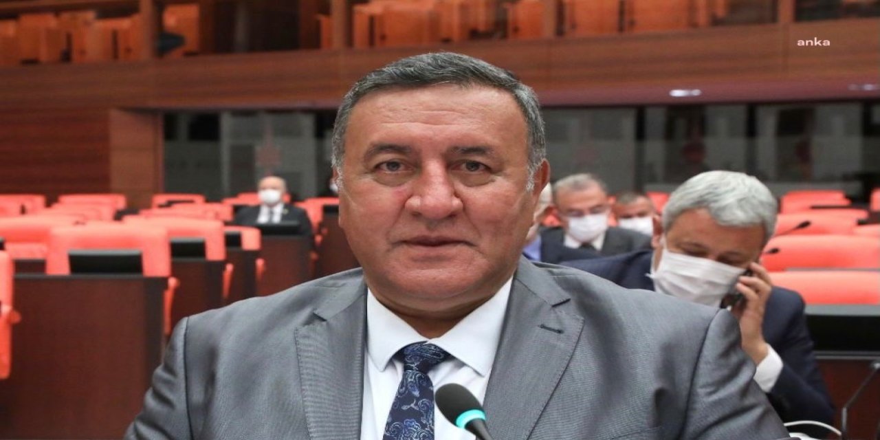 GÜRER'DEN 'YAZ SAATİ' TEPKİSİ