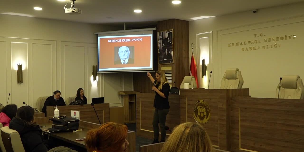 KADINA ŞİDDETE KARŞI KEMALPAŞA’DA PROTESTO