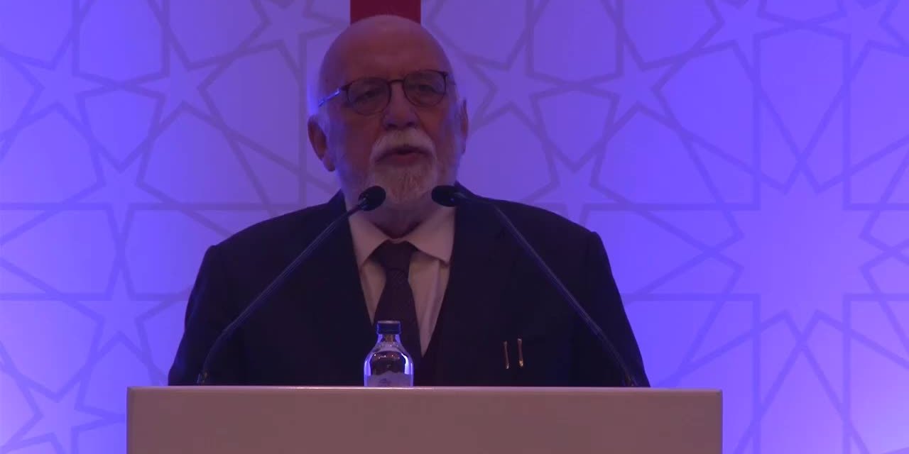 BAKAN ÖZER'DEN ESKİ BAKAN AVCI'YA: "MİLLİ EĞİTİM BAKANLARININ O KADAR UZUN SÜRELERİ YOK SAYIN BAKANIM”