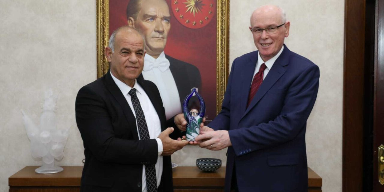 ODUNPAZARI, LEFKE VE MEHMETÇİK BELEDİYELERİ İLE KARDEŞ OLDU