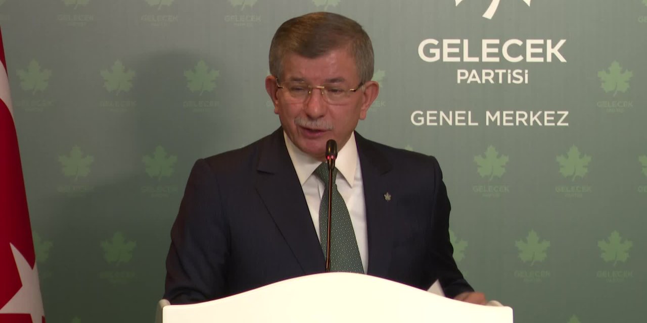 DAVUTOĞLU'DAN ÇİN MODELİ TEPKİSİ: YAPILAMAK İSTENEN GENİŞ KİTLELERİN YOKSULLAŞTIRILARAK UCUZ EMEK HALİNE GETİRİLMEK İSTENMESİDİR