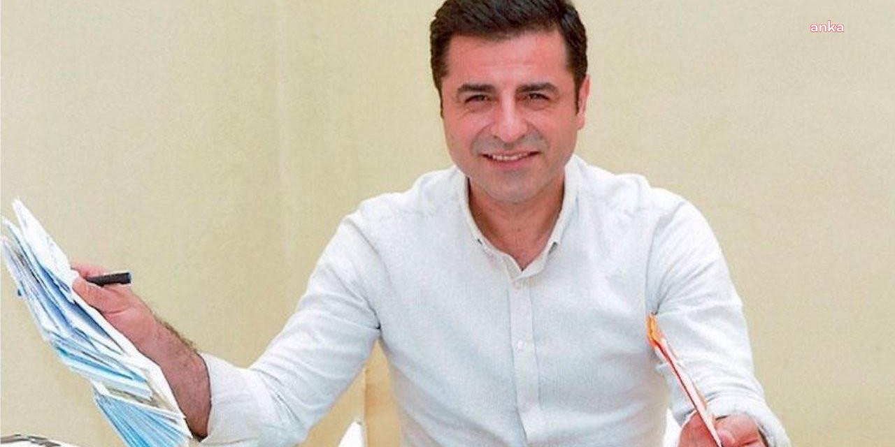 DEMİRTAŞ’TAN ERDOĞAN’A MİTİNG YANITI: “BİR KİŞİ EKSİK TOPLAYAN SİYASETİ BIRAKSIN, VAR MISIN?”