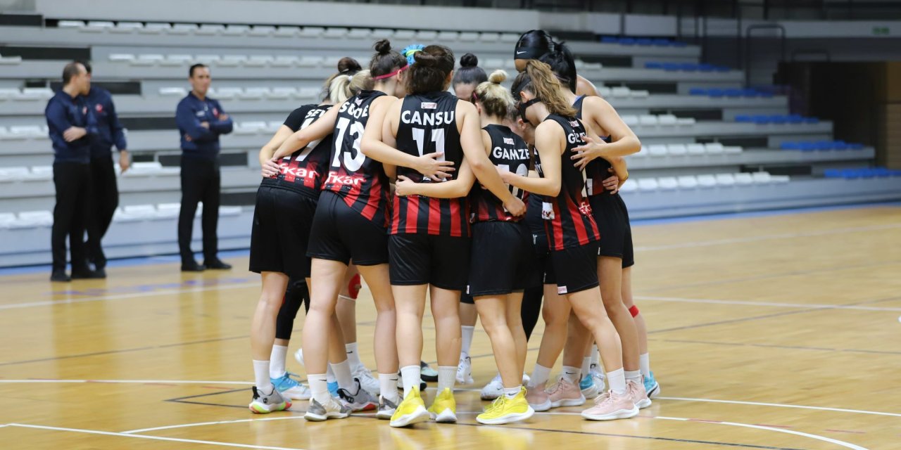 TURGUTLU BELEDİYESPOR KADIN BASKETBOL TAKIMININ KONUĞU TARSUS BELEDİYESİ