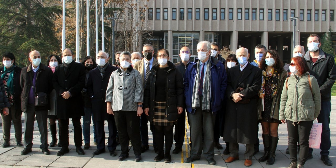 SAĞLIK BAKANI KOCA HAKKINDA, "SAĞLIK VE YAŞAM HAKKI İHLALLERİ" NEDENİYLE SUÇ DUYURUSU