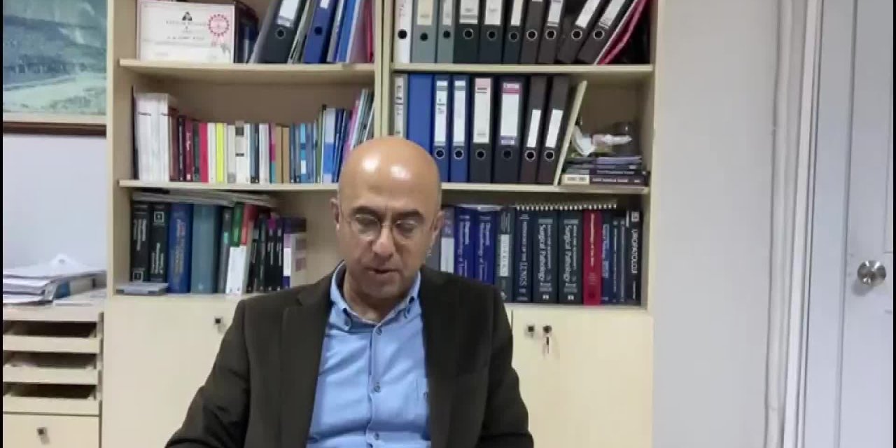 HEKİMLERDEN SAĞLIK BAKANI KOCA’YA “AŞI ZORUNLULUĞU” ÇAĞRISI