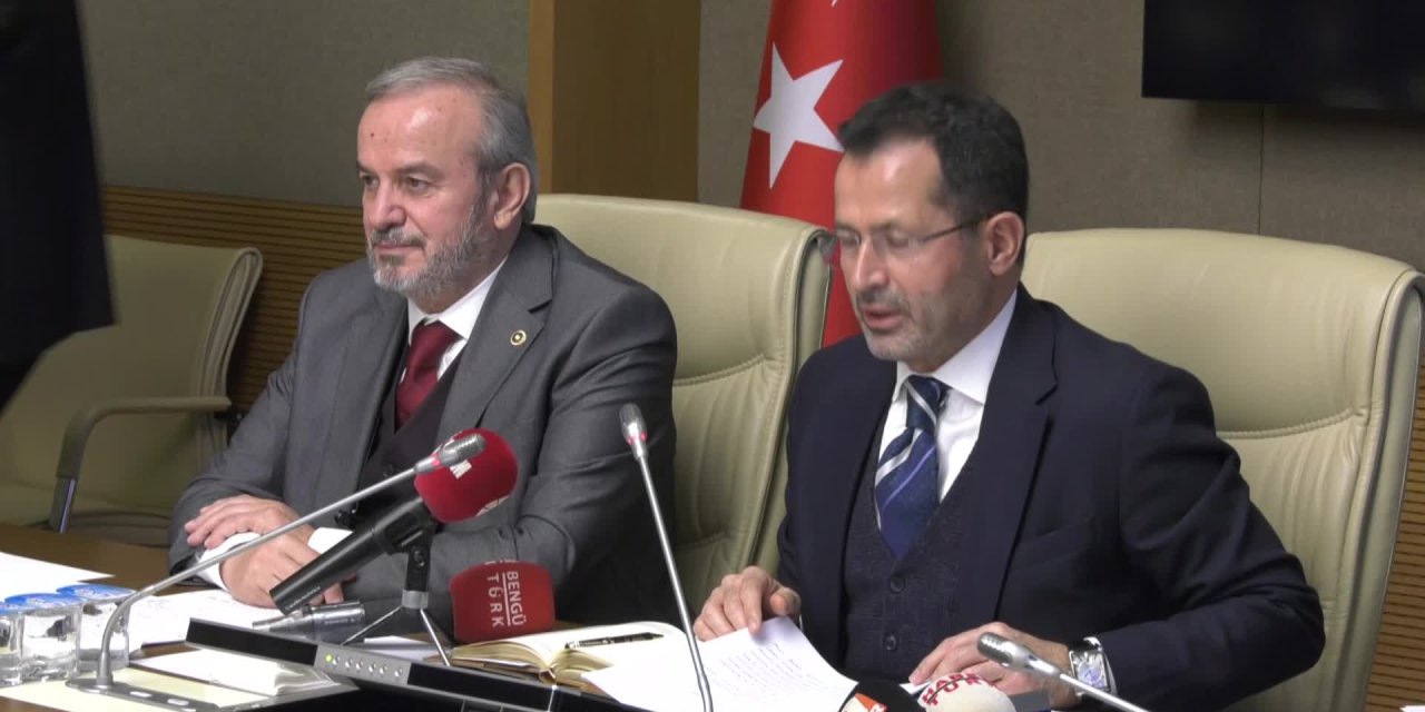 SAĞLIK ÇALIŞANLARININ ÖZLÜK HAKLARINA İLİŞKİN 6 MADDE SAĞLIK KOMİSYONU'NDA GÖRÜŞÜLECEK