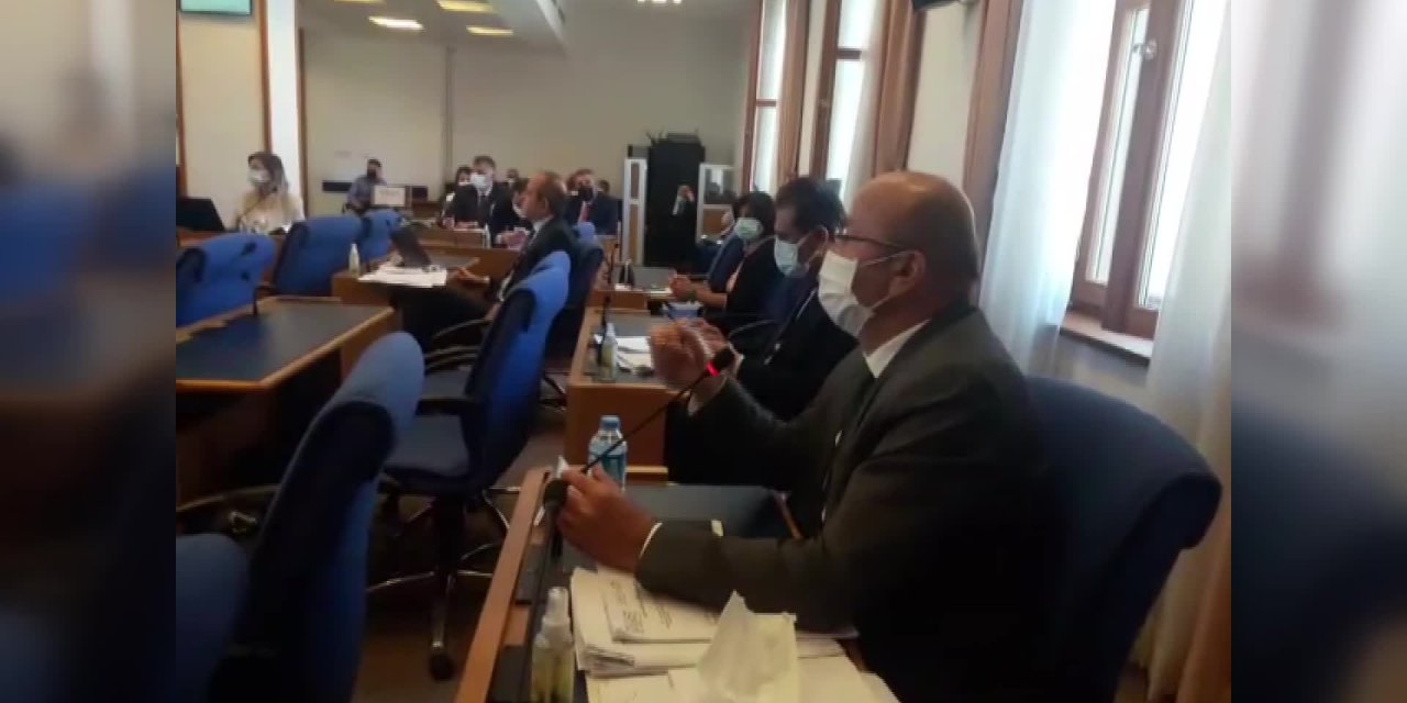 Polislikten Emekli Olununca Organik Tavuk Çiftliği Kurdu