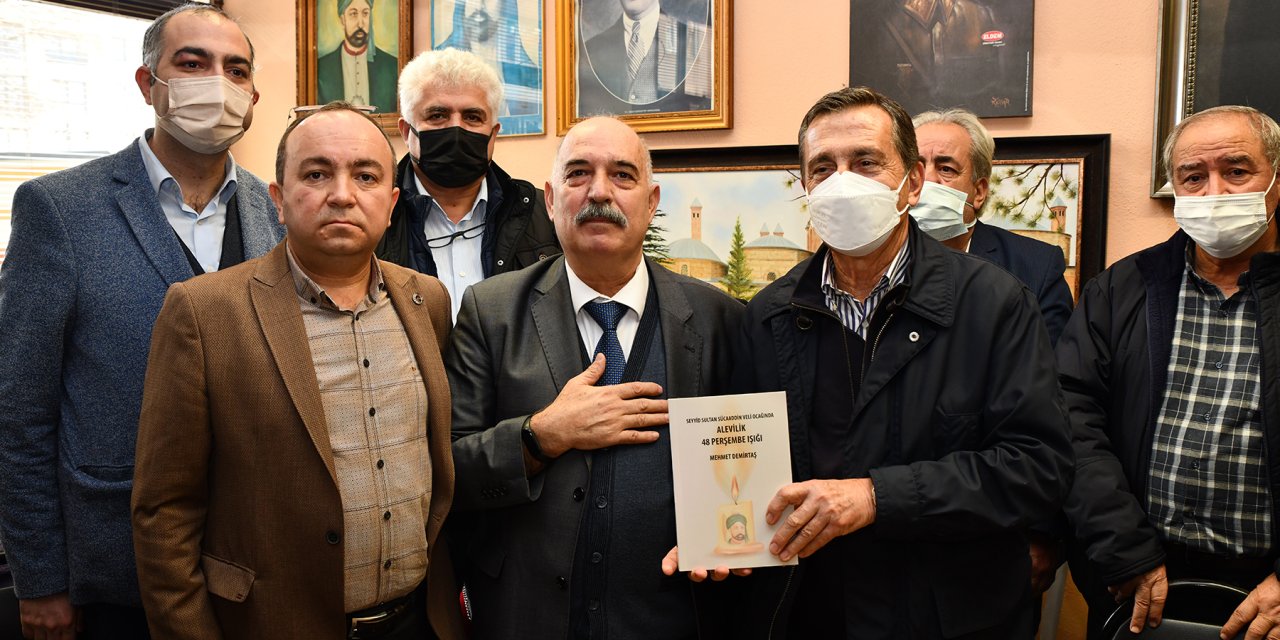 AHMET ATAÇ, MEHMET DEMİRTAŞ’IN İMZA GÜNÜNE KATILDI