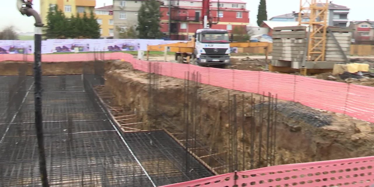 İMAMOĞLU'DAN BAKAN KARAİSMAİLOĞLU'NA : "ZATEN BU MİLLET İSTANBUL'U BİRİLERİNE BIRAKMADI. KOVDU SİZİ KOVDU"