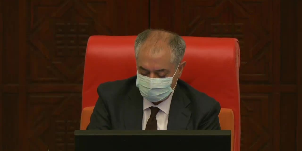 CHP’Lİ ÖZDEMİR: “CUMHURBAŞKANI, ‘TANIMIYORUZ’ DEDİĞİNDE AB ÜYELİK PERSPEKTİFİMİZİN BİR İNANDIRICILIĞI KALIR MI SANIYORSUNUZ”