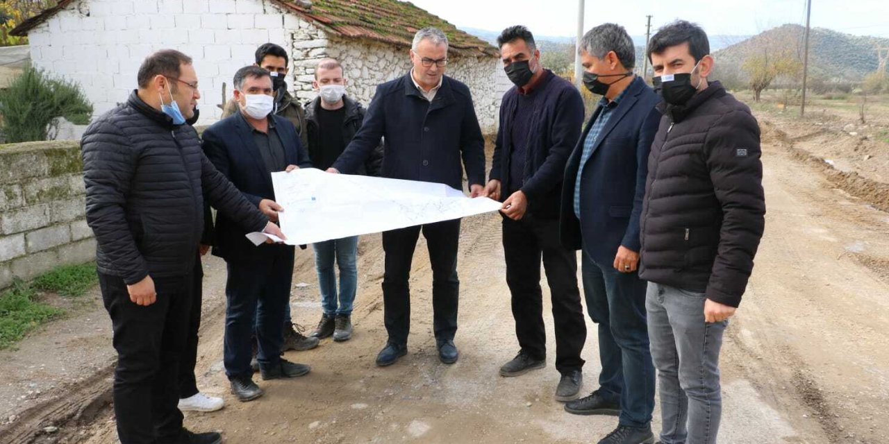 SAVRANDERE MAHALLESİ’NİN ALTYAPISI YENİLENİYOR