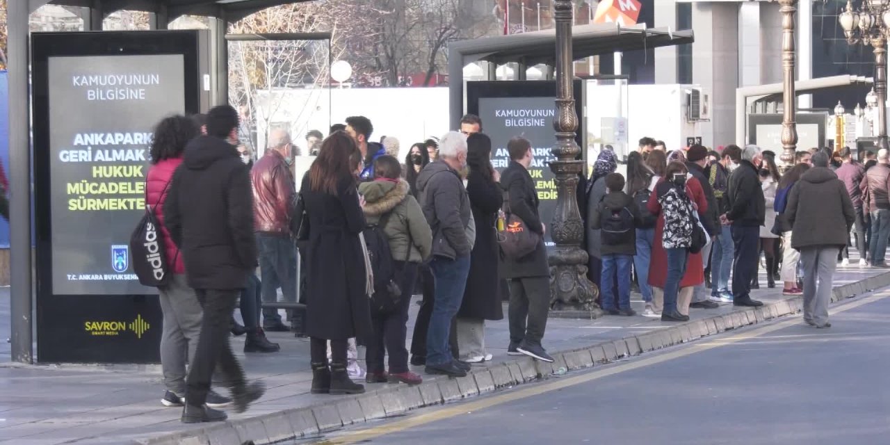 BAŞKENT'İN YENİ OTOBÜSLERİ İLK SEFERLERİNE ÇIKTI