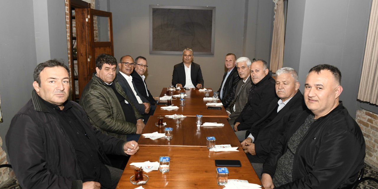 MURATPAŞA'DA KIRCAMİ MUHTARLARIYLA TOPLANTI
