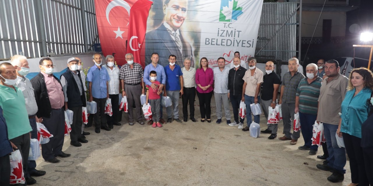 İZMİT BELEDİYESİ ÇİFTÇİYE GÜBRELEME VE İLAÇLAMA EĞİTİMİ VERECEK