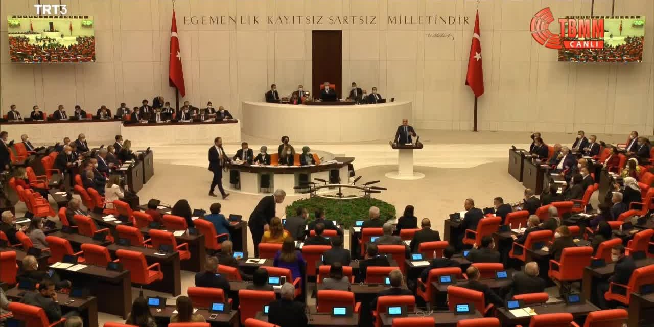 CHP’Lİ BİNGÖL: FUAT OKTAY, ERDOĞAN’IN YARDIMCISI OLMAYI HAK ETMİŞ AMA CUMHURBAŞKANI YARDIMCISI OLMAYI HAK ETMİYOR