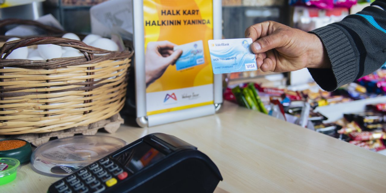 MERSİN BÜYÜKŞEHİR BELEDİYESİ, HALK KART’LA YEREL ESNAFA DESTEK OLUYOR