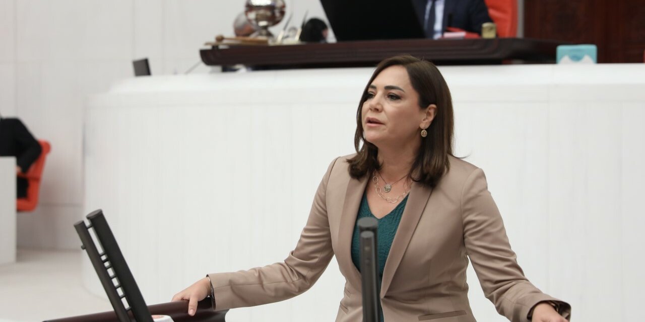 YÜCEER, BAKAN KOCA'YA, HASTANELERİN MEDİKAL SEKTÖRÜNE OLAN BORCUNU SORDU
