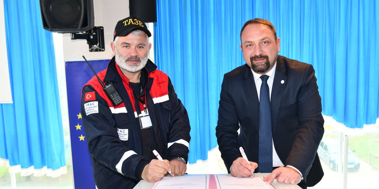 ÇİĞLİ BELEDİYESİ İLE TRAC 'AFET HABERLEŞME' PROTOKOLÜ İMZALADI