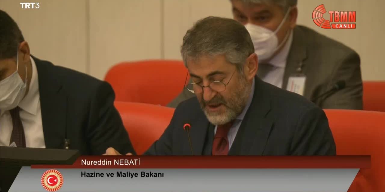 BAKAN NEBATİ'DEN “ASGARİ ÜCRET” AÇIKLAMASI: "BUGÜN AÇIKLAMA YAPILACAK. ENFLASYON KARŞISINDA EZDİRİLMEYECEK BİR ORANI GÖRMÜŞ OLACAĞIZ"