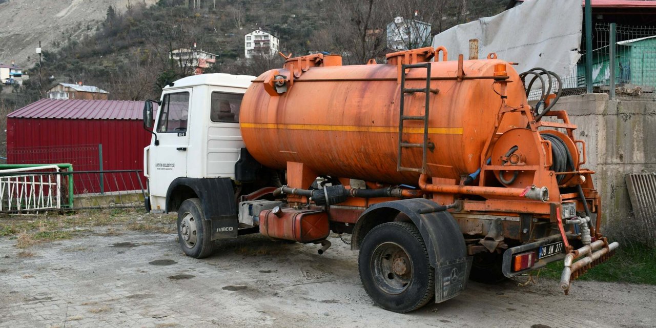 ARTVİN BELEDİYESİ KAR YAĞIŞINA HAZIR