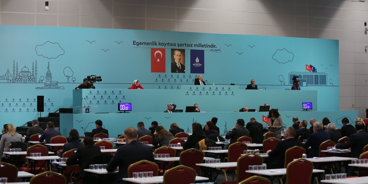 İMAMOĞLU’NA 299,8 MİLYON EUROLUK DIŞ BORÇLANMA YETKİSİ
