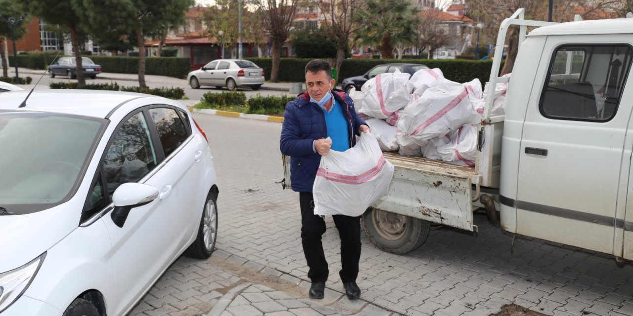 BURHANİYE BELEDİYESİ: "SOĞUK KIŞ GÜNLERİNDE YANINIZDAYIZ"