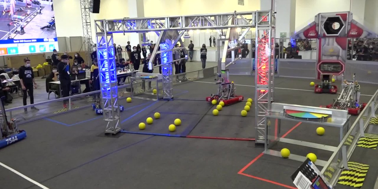 GELECEĞİN BİLİM İNSANLARI İZMİR'DE YARIŞTI