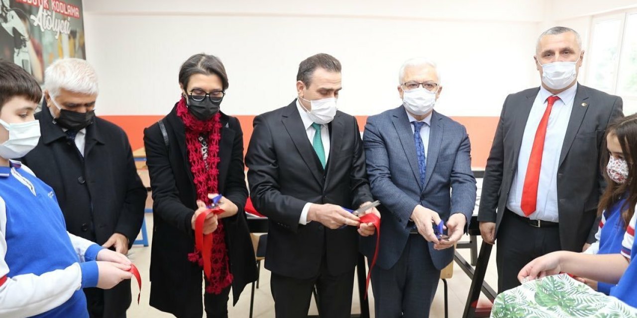 BURHANİYE BELEDİYESİ'NDEN EĞİTİME DESTEK